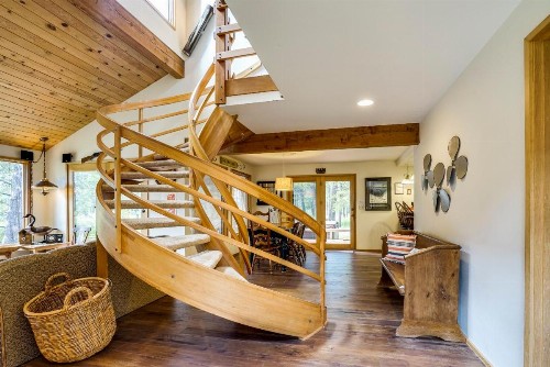 Golden Eagle Lane 17 | Discover Sunriver - image 1