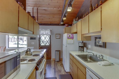 Hare Lane 05 | Discover Sunriver - image 10