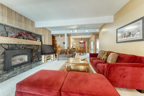 Meadow House 15 | Discover Sunriver - image 10