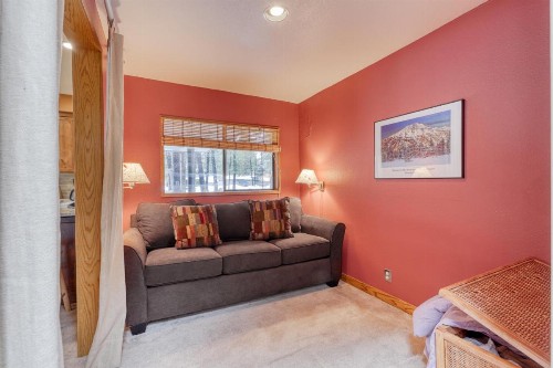 Meadow House 15 | Discover Sunriver - image 12