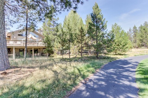 Tokatee Lane 25 | Discover Sunriver - image 5