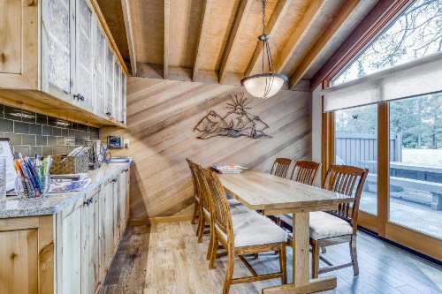 Meadow House 30 | Discover Sunriver - image 7