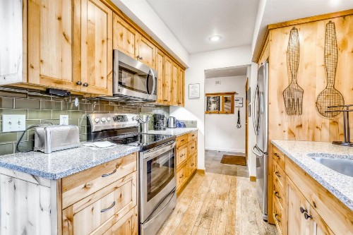Meadow House 30 | Discover Sunriver - image 8
