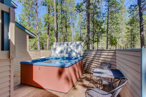 Central Lane 03 | Discover Sunriver - image 11