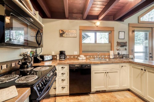 Big Leaf Lane 28 | Discover Sunriver - image 6