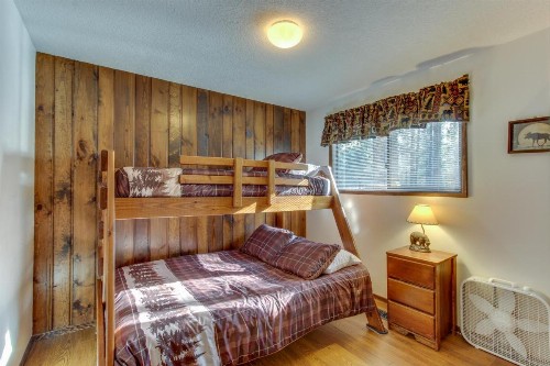 2 Fawn Lane - image 8