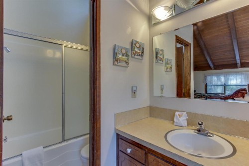 2 Fawn Lane - image 9