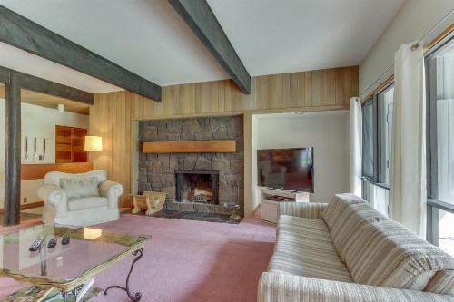 17 Meadow House - image 3