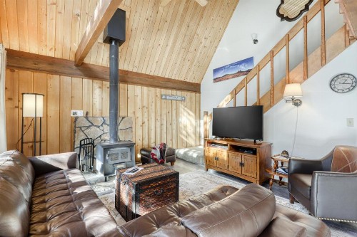 3 Lofty Lane - image 1