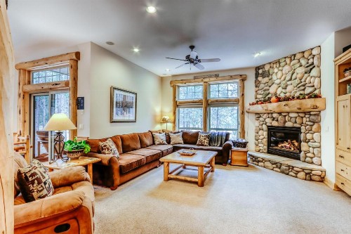 17 Camas Lane - image 9