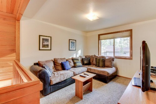 8 Lofty - image 9