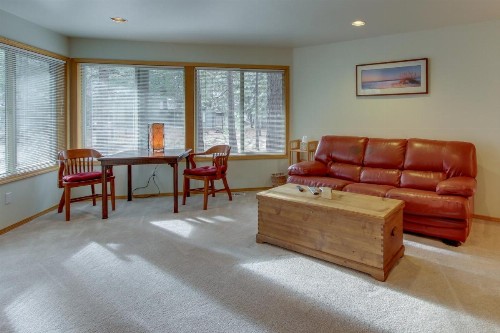 25 Topflite Ln - image 7