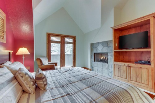 18 Aquila Lodge - image 10