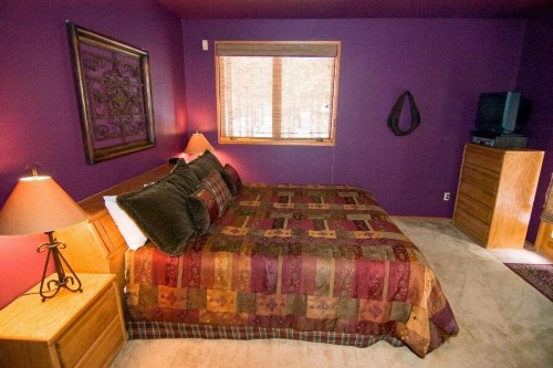 6 Colonial Lane - image 4