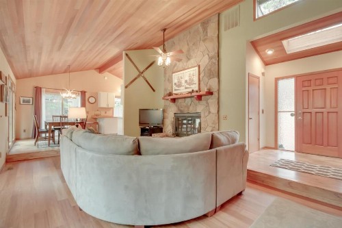 46 Poplar Loop - image 6