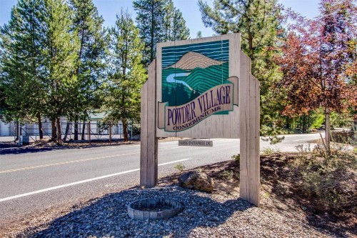 Powder Village Condo F8 - image 10
