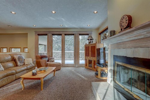 18 Hickory - image 5