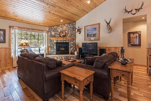 Wallowa with Western Charm - image 6