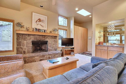 zRidge Condo 26 - image 3