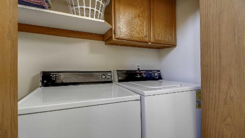 Skyline Condo 02 - image 21
