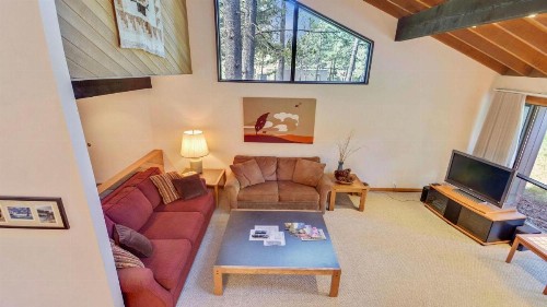 Meadow House 21 - image 12