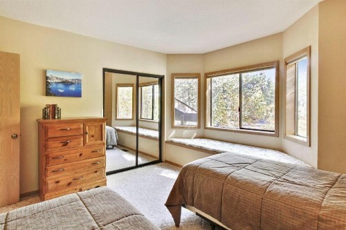zRidge Condo 38 - image 3