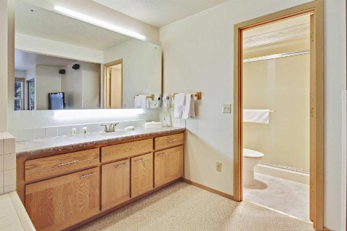 zRidge Condo 19 - image 12