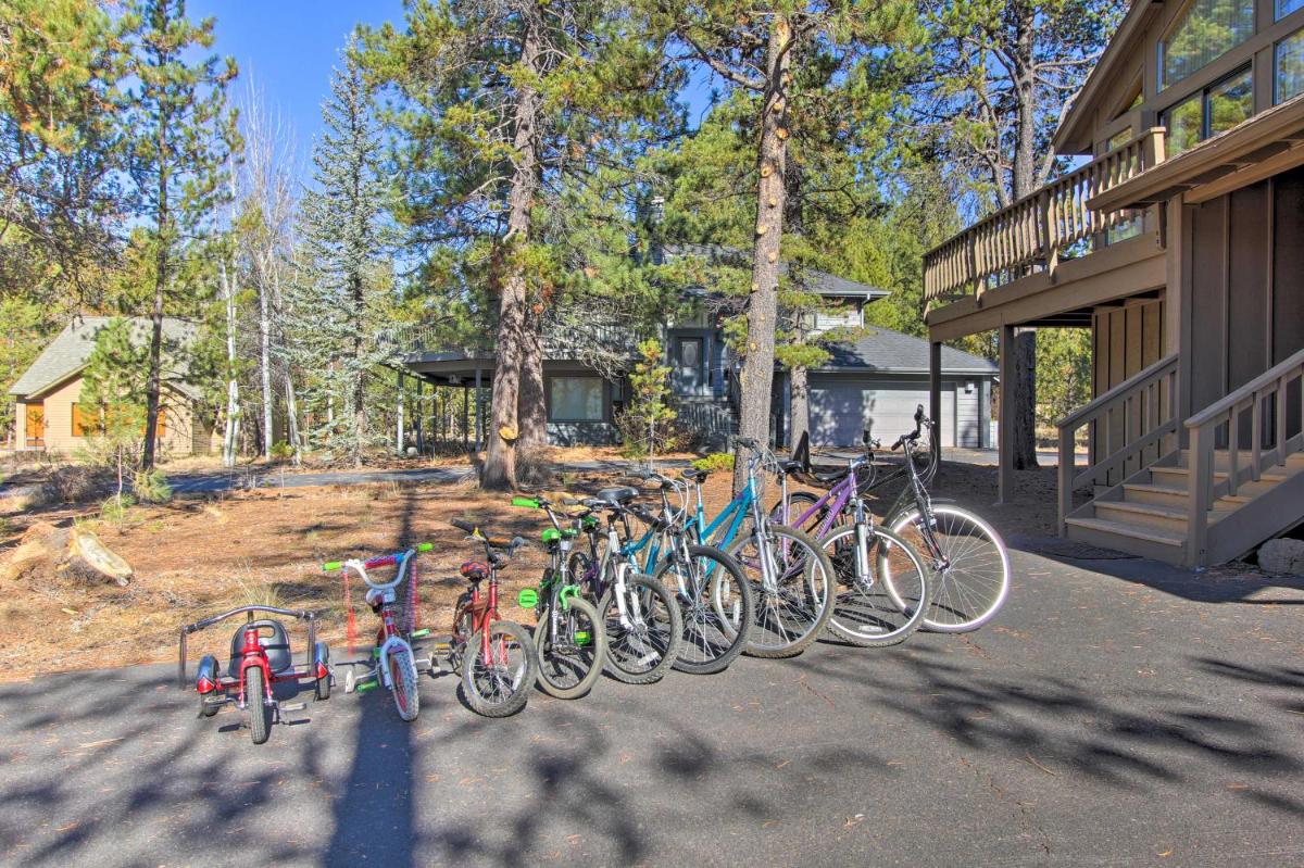 Pet-Friendly Sunriver Home Hot Tub and 8 SHARC Passes - image 7