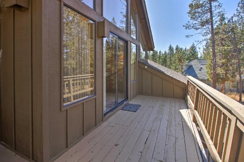 Pet-Friendly Sunriver Home Hot Tub and 8 SHARC Passes - image 8
