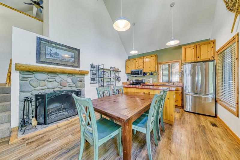 SunRiver Cabin - image 6