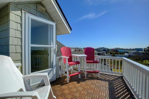 Holden Haven - image 6