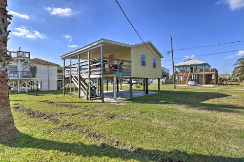Gulf Coast Home Walking Distance - Surfside Beach - image 11