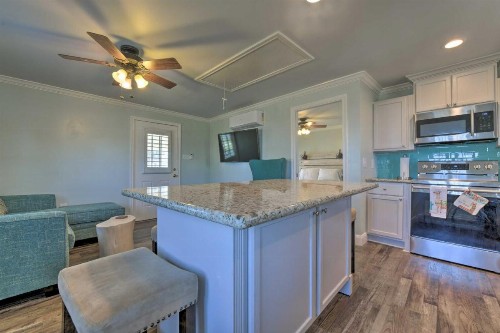 Gulf Coast Home Walking Distance - Surfside Beach - image 12