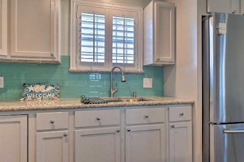 Gulf Coast Home Walking Distance - Surfside Beach - image 6