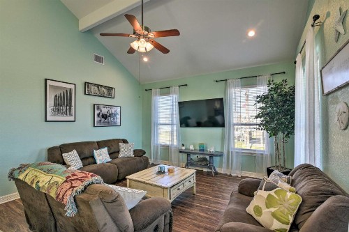 Surfside Getaway with Deck - Walk to the Beach! - image 2