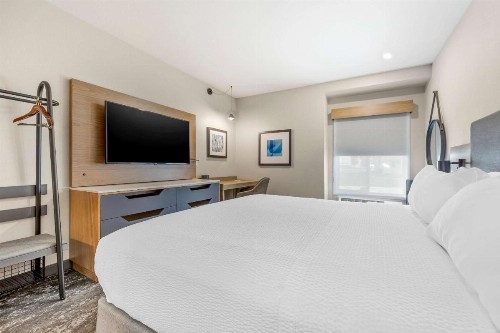 Days Inn by Wyndham Sutter Creek - image 26