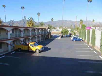 Delmonico Motel - image 5