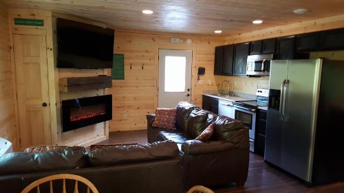 Brook Pointe Inn - image 34