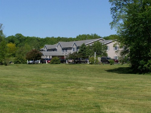 Brook Pointe Inn - image 35