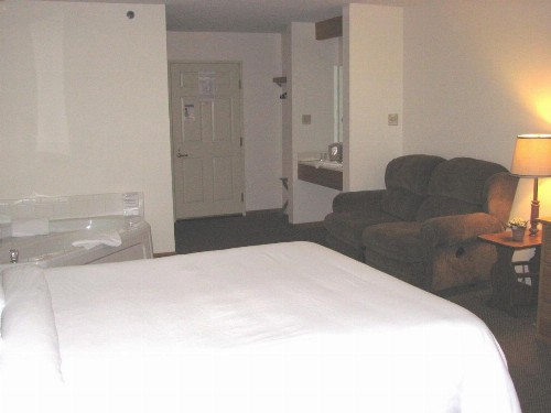 Brook Pointe Inn - image 47
