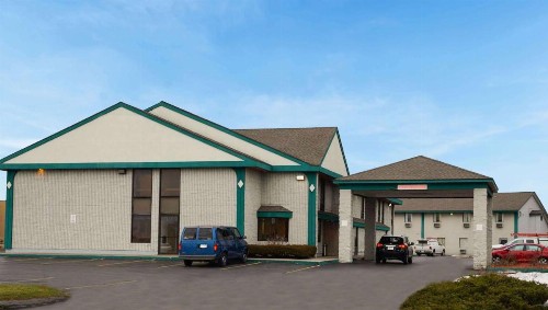 Magnuson Hotel East Syracuse - image 4