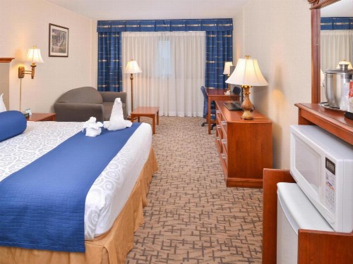 Comfort Inn & Suites Downtown Tacoma - image 13