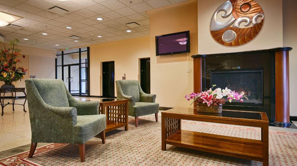 Comfort Inn & Suites Downtown Tacoma - main image