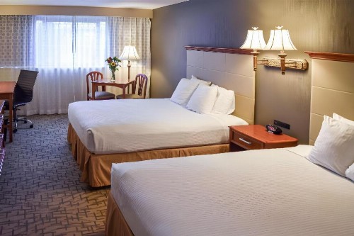 Comfort Inn & Suites Downtown Tacoma - image 39
