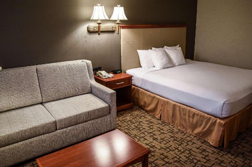 Comfort Inn & Suites Downtown Tacoma - image 43