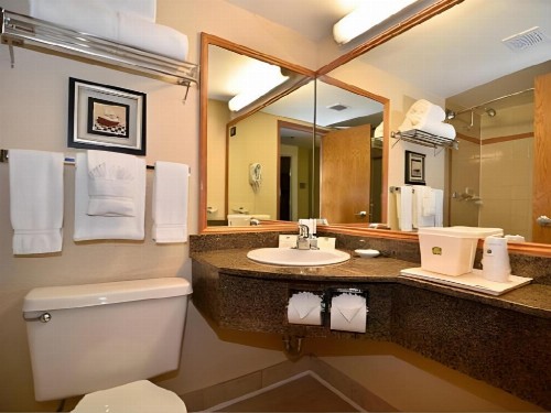 Comfort Inn & Suites Downtown Tacoma - image 47