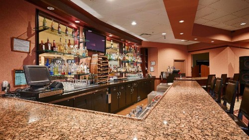 Comfort Inn & Suites Downtown Tacoma - image 5