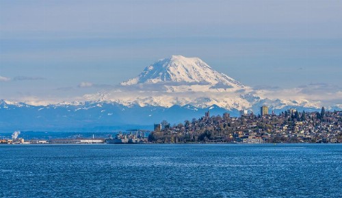 Silver Cloud Inn - Tacoma Waterfront - image 11