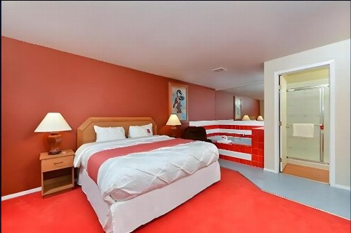 Economy Stay & Suites Tacoma - image 6
