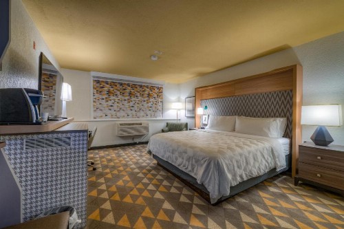 Holiday Inn - Tacoma Mall an IHG Hotel - image 14